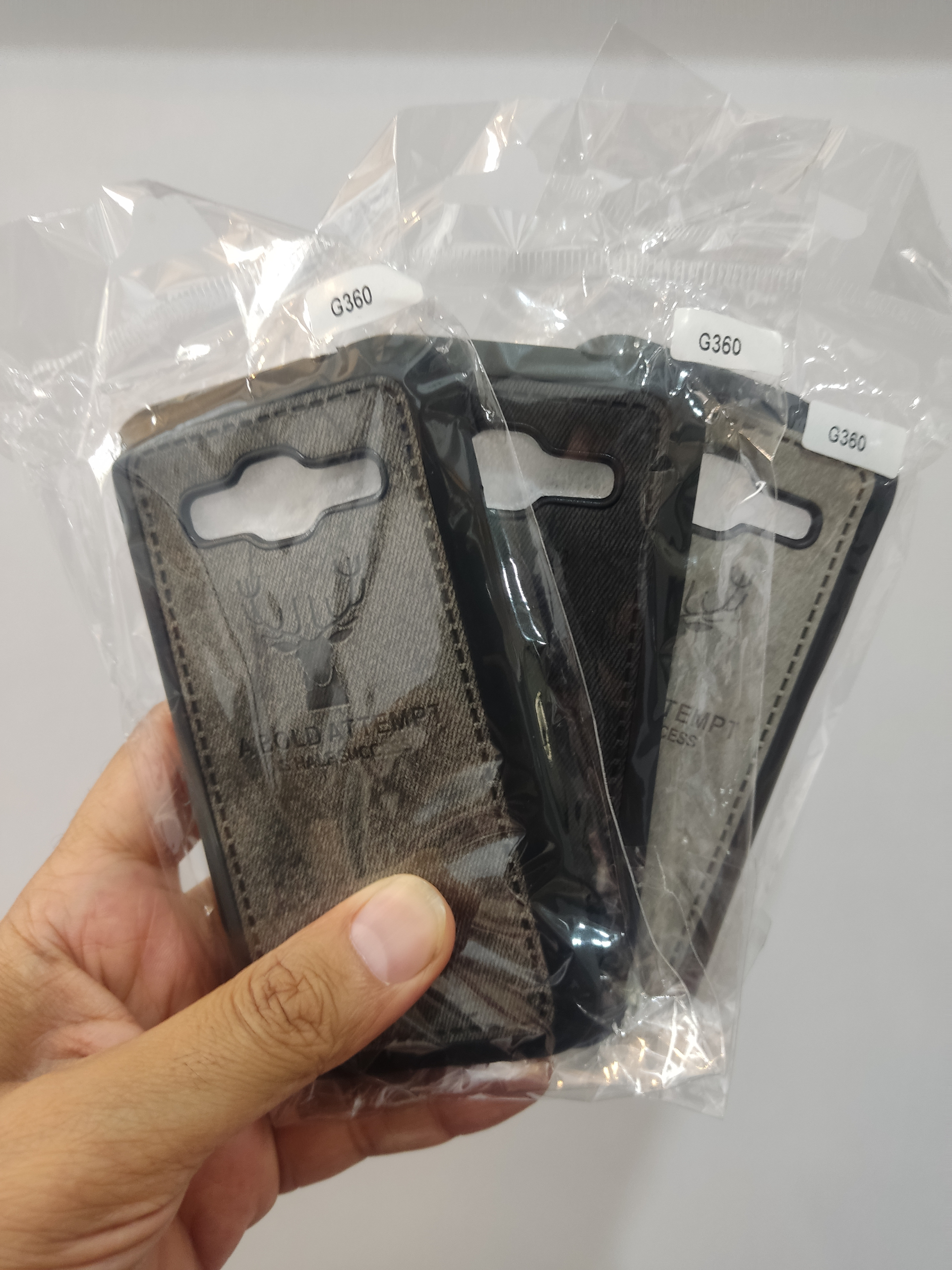 کاور  چرمی پارچه ای طرح گوزن مناسب برای گوشی سامسونگSamsung  Galaxy Core Prime/G360